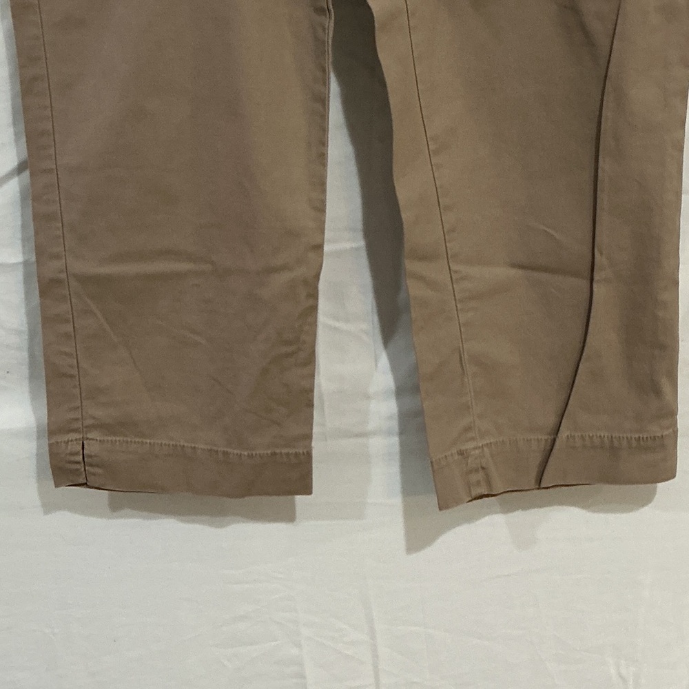 Axcess Khaki Capris with Front Patch Pockets - Picture 2 of 9